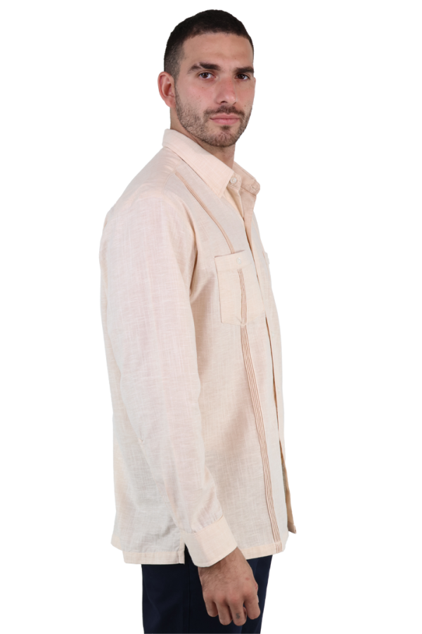 Guayabera Caqui Manga Larga Alforzada Textura Lino Corte Clasico Para Hombre